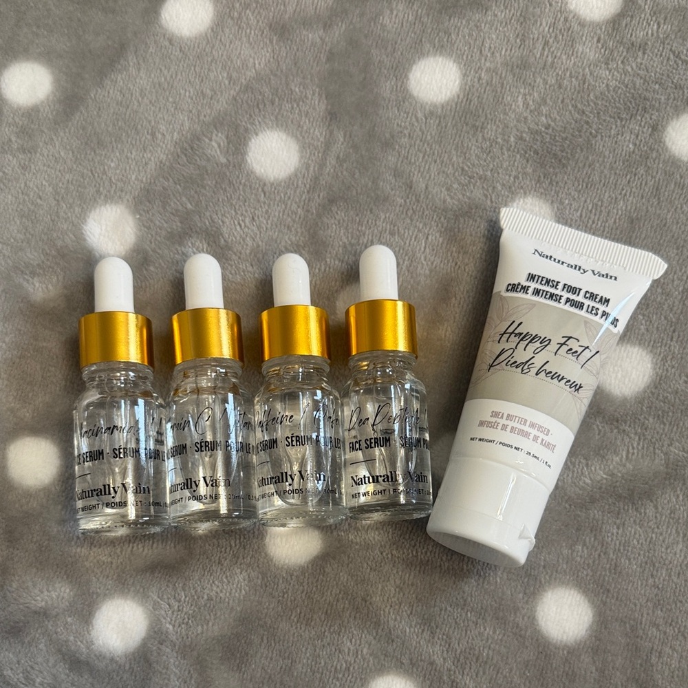 Naturally Vain Set